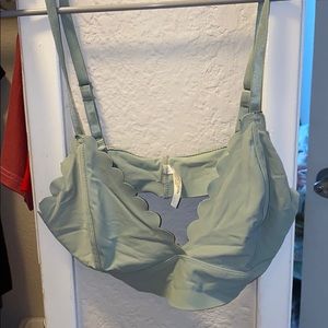 CHARLOTTE RUSSE BRALETTE